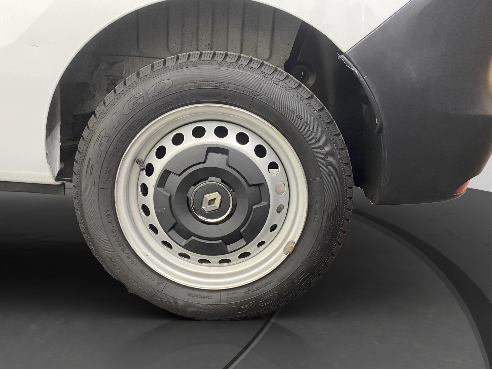 RENAULT Express 1.3TCe 100 PF Advance-image-24
