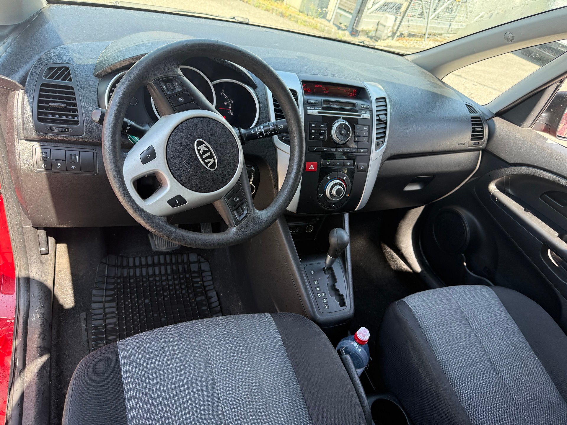 KIA Venga 1.6 CVVT Trend Automatic-image-7