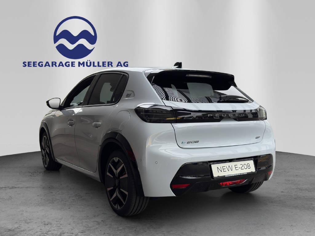 PEUGEOT 208 e-GT-showroom-element-3