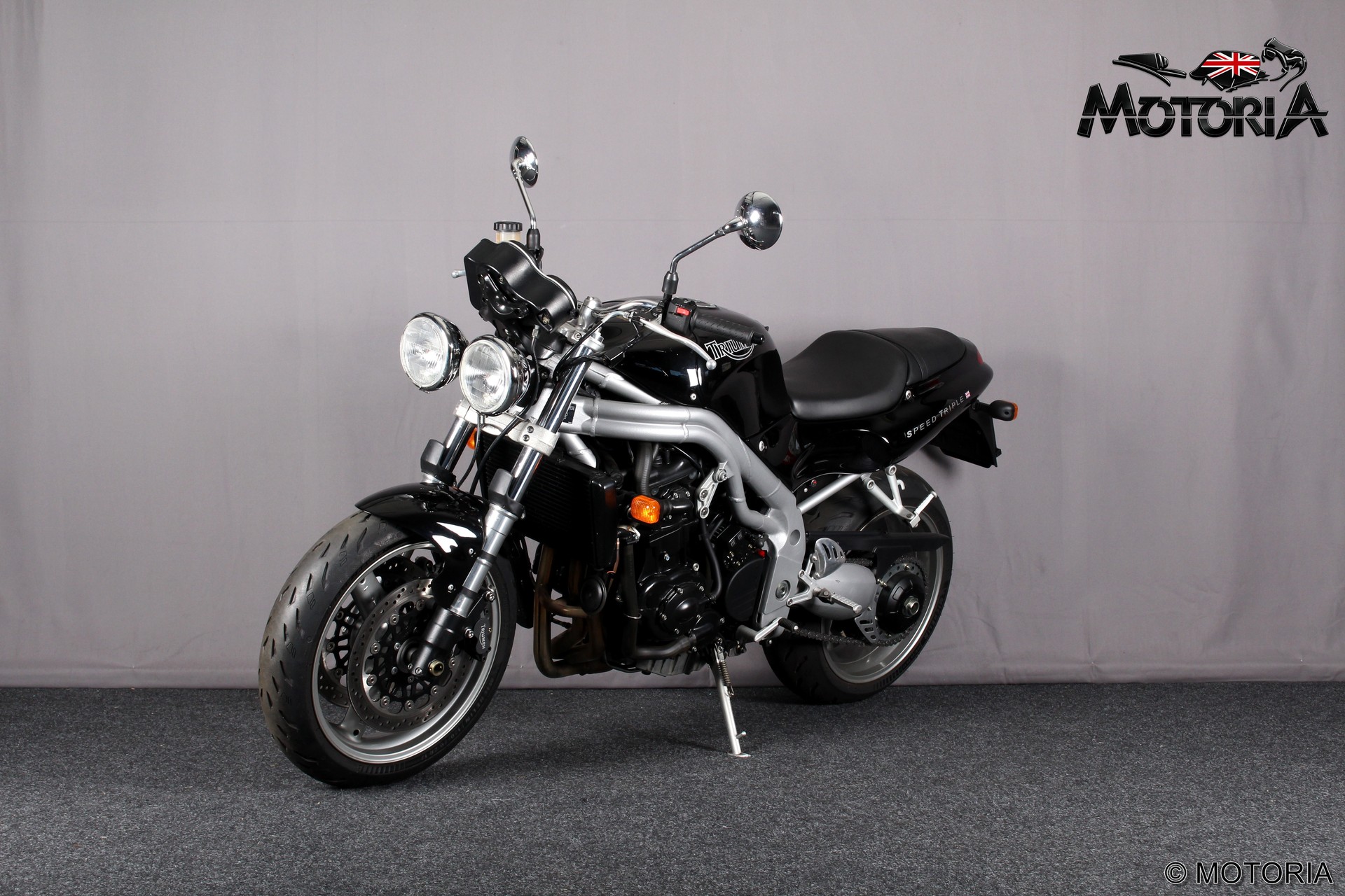 TRIUMPH Speed Triple 955-image-1