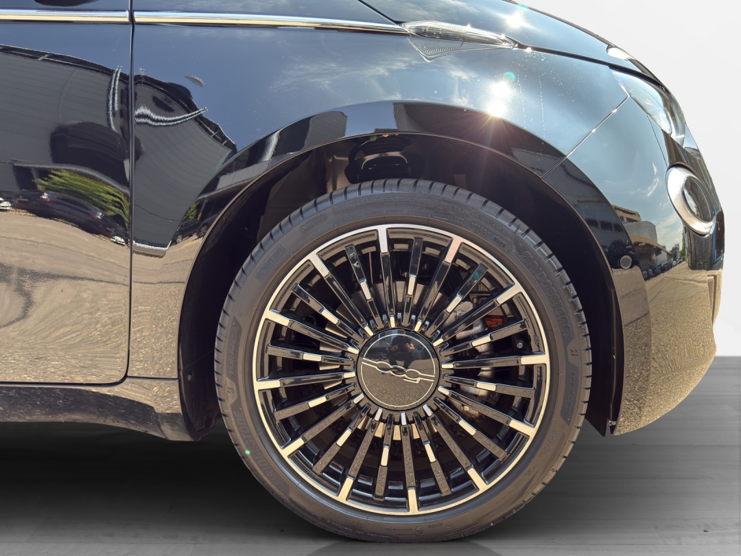FIAT 500 electric 87 kW La Prima By Bocelli Top-image-16