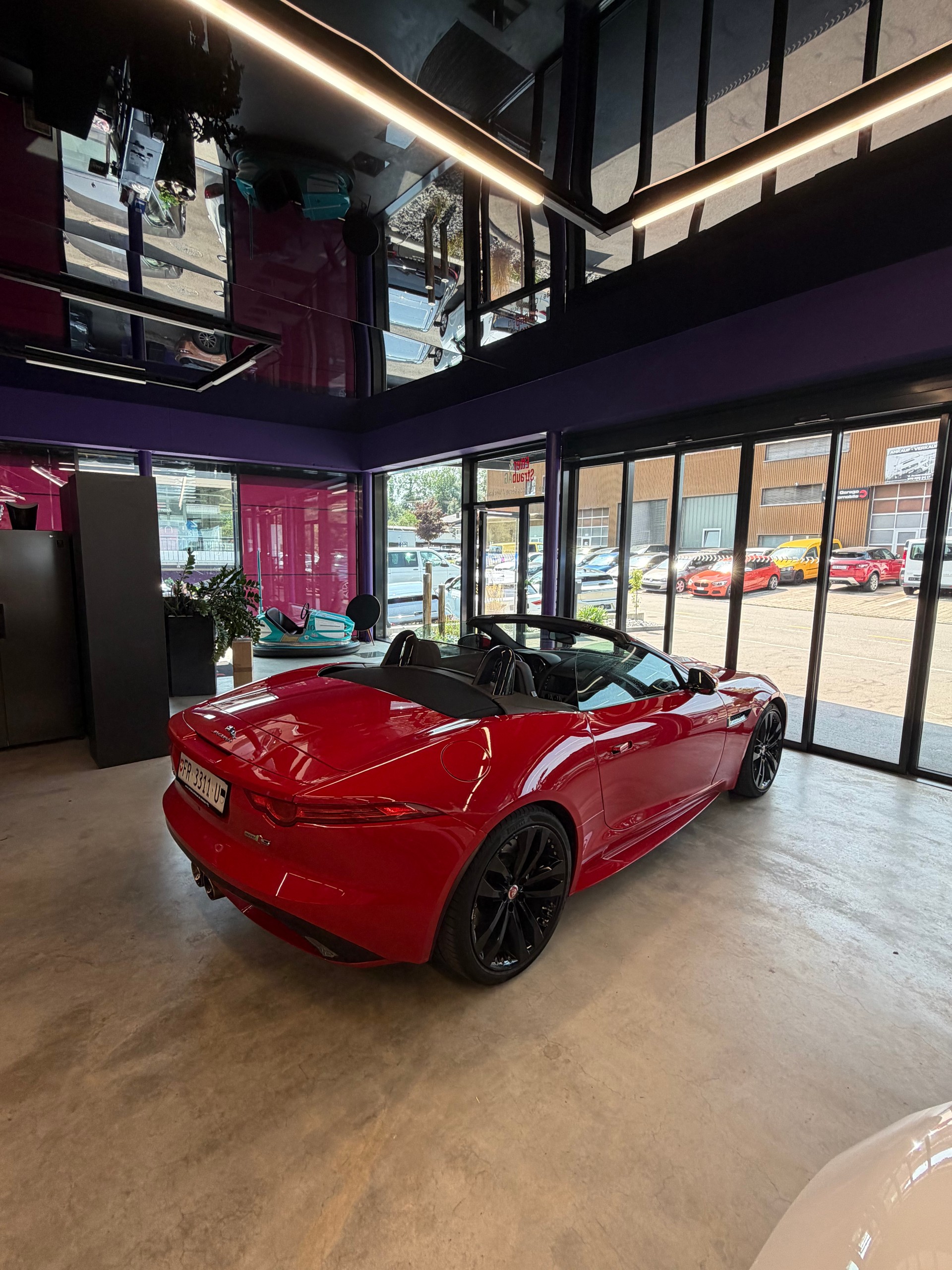 JAGUAR F-Type Convertible S 3.0 V6 S/C AWD-image-15