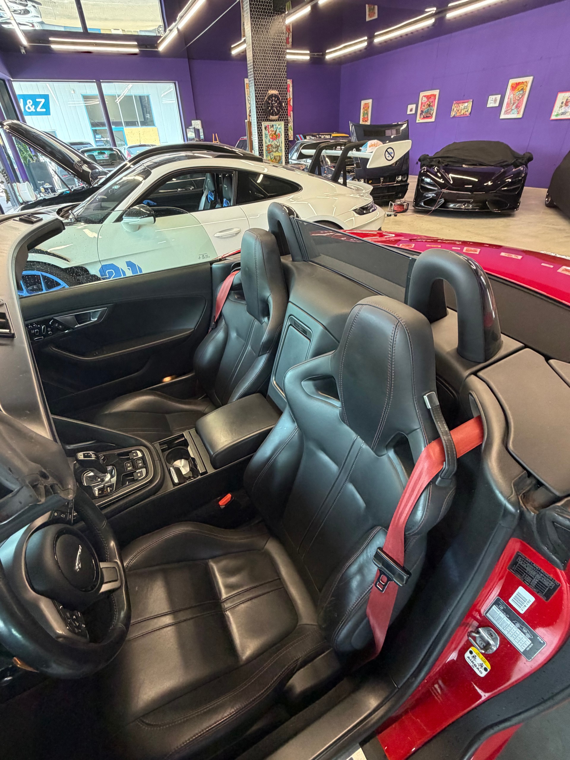 JAGUAR F-Type Convertible S 3.0 V6 S/C AWD-image-16