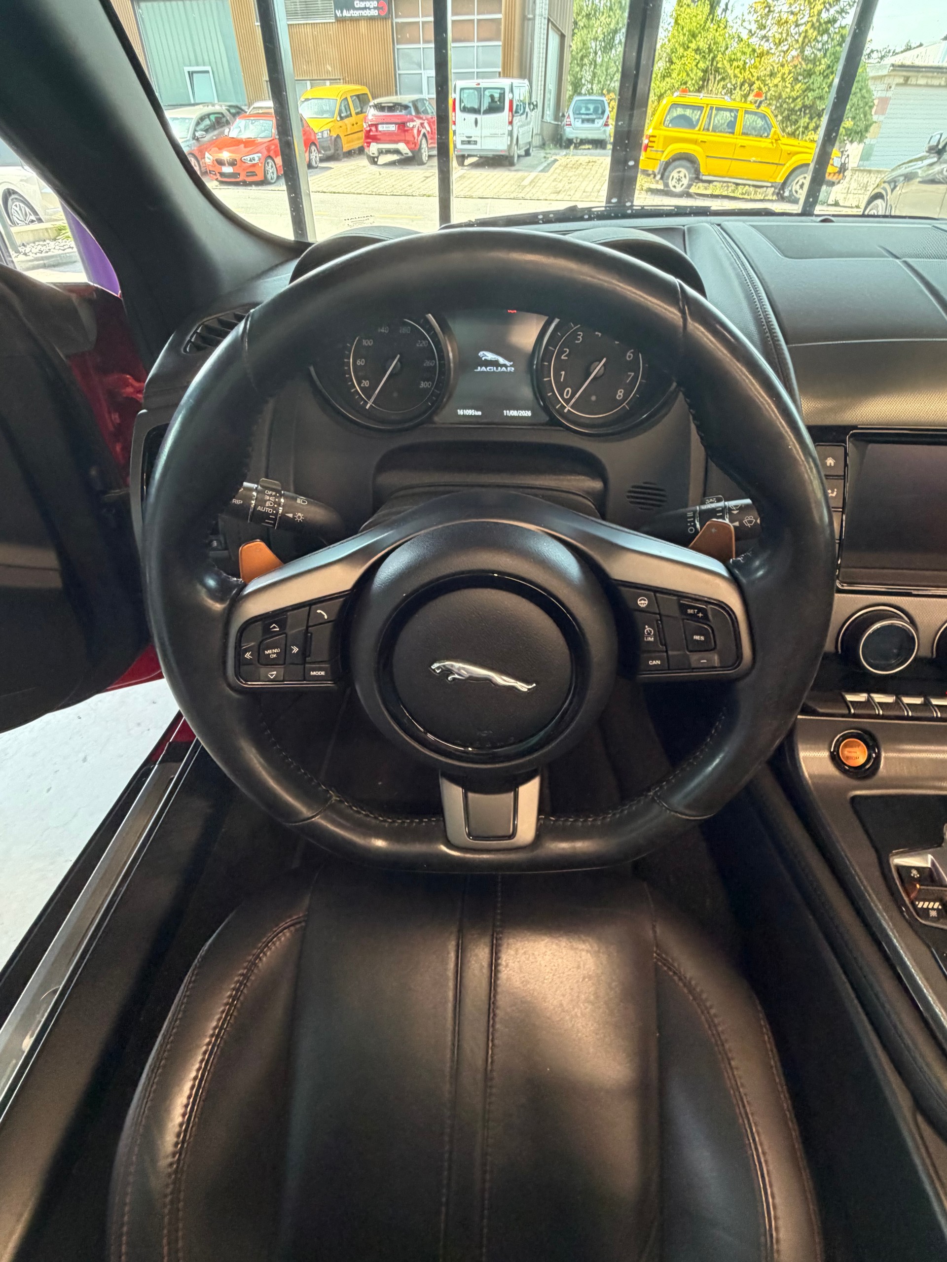 JAGUAR F-Type Convertible S 3.0 V6 S/C AWD-image-11