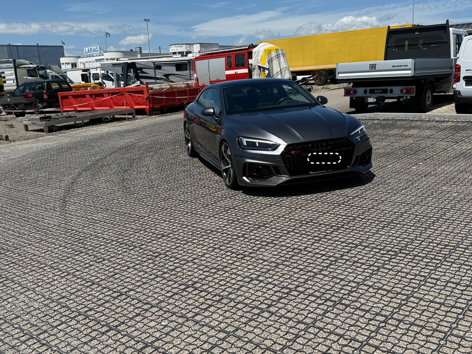 AUDI 2.9 V6 TFSI quattro T-Tronic / 510 PS /Gewindefahrwerk KW V3 / • Matrix-LED-Scheinwerfer / • Bang & Olufsen-image-14