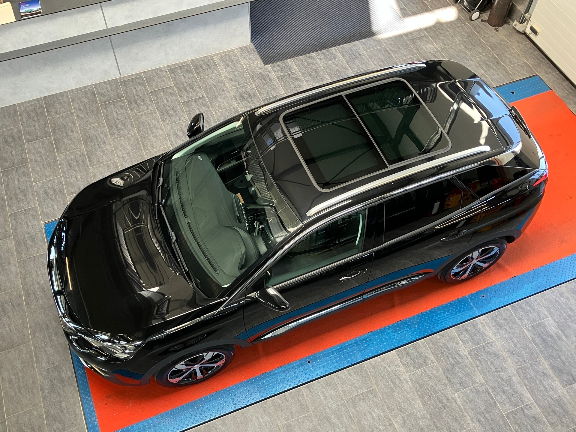 PEUGEOT 3008 1.6 THP Allure EAT Automat-image-11