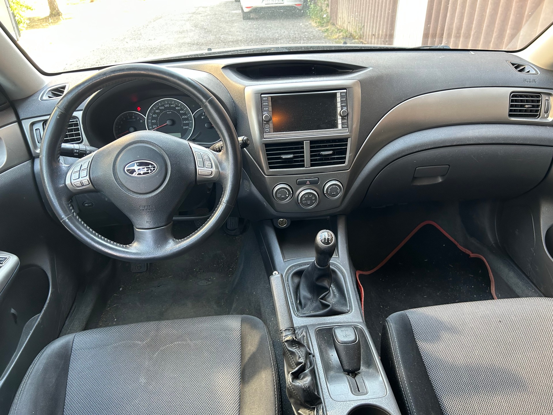 SUBARU Limousine Comfort 2.0 R-image-11