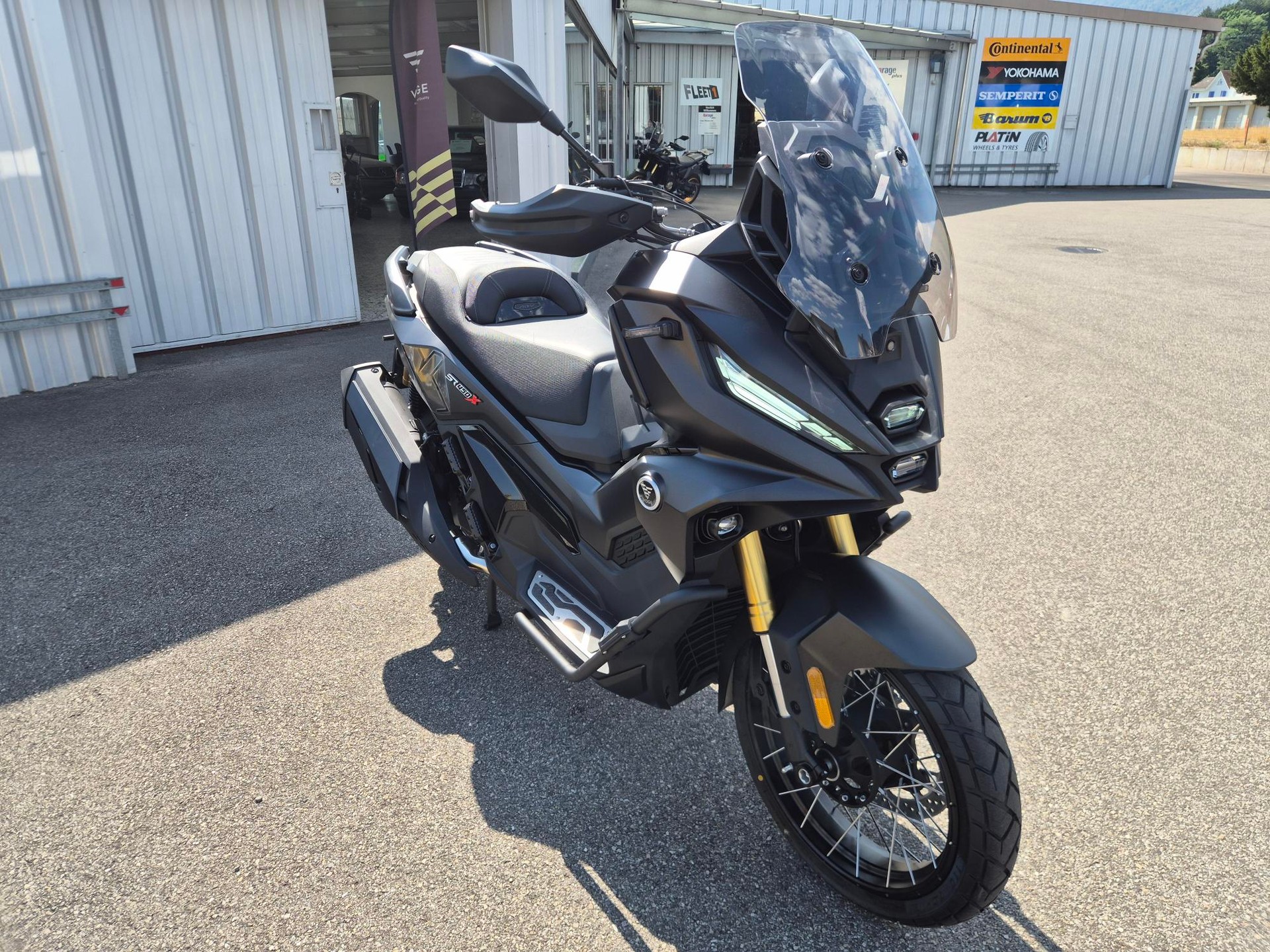 VOGE SR450X ADV-image-8