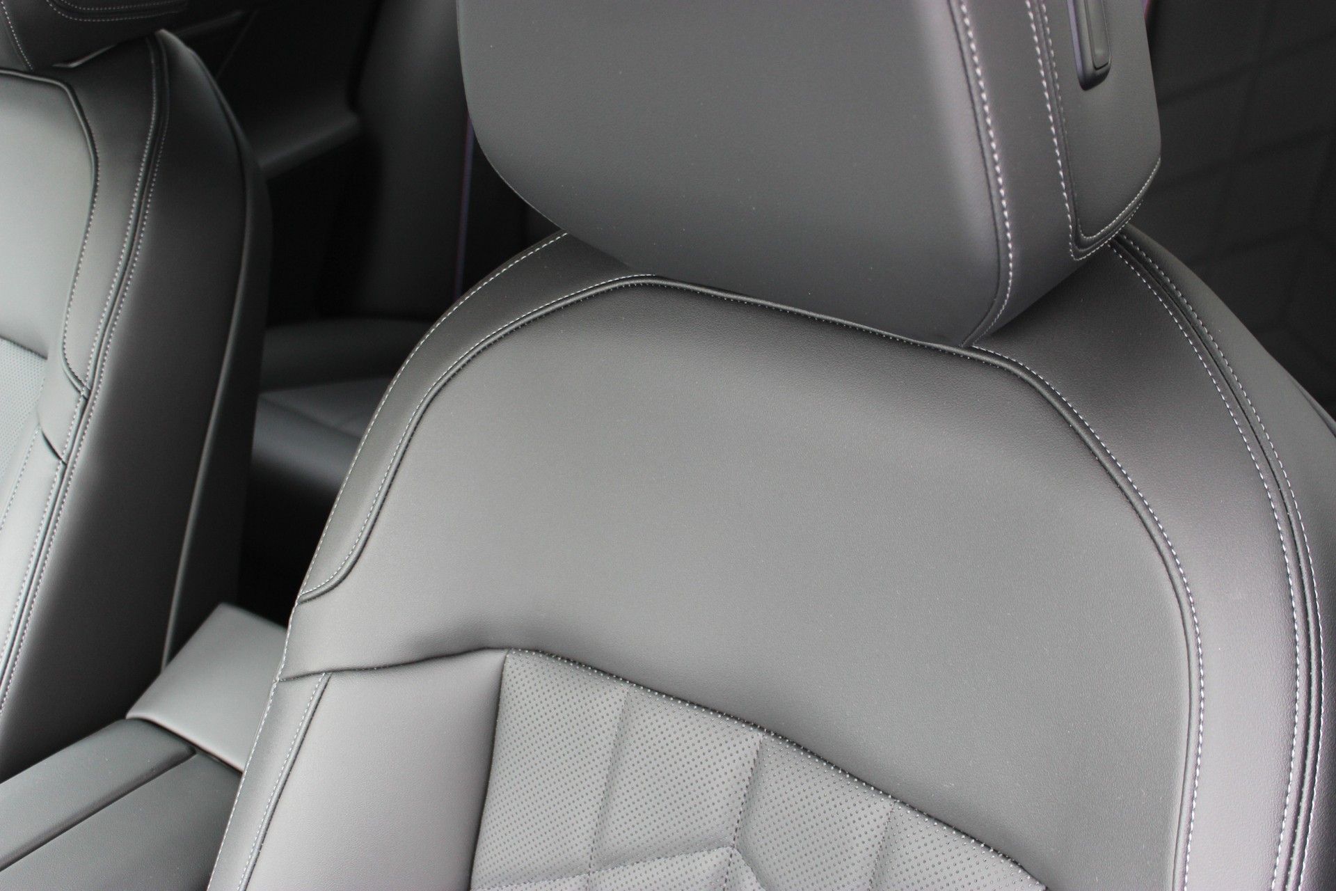 BMW 520d xDrive 48V Touring M Sport Pro-image-22