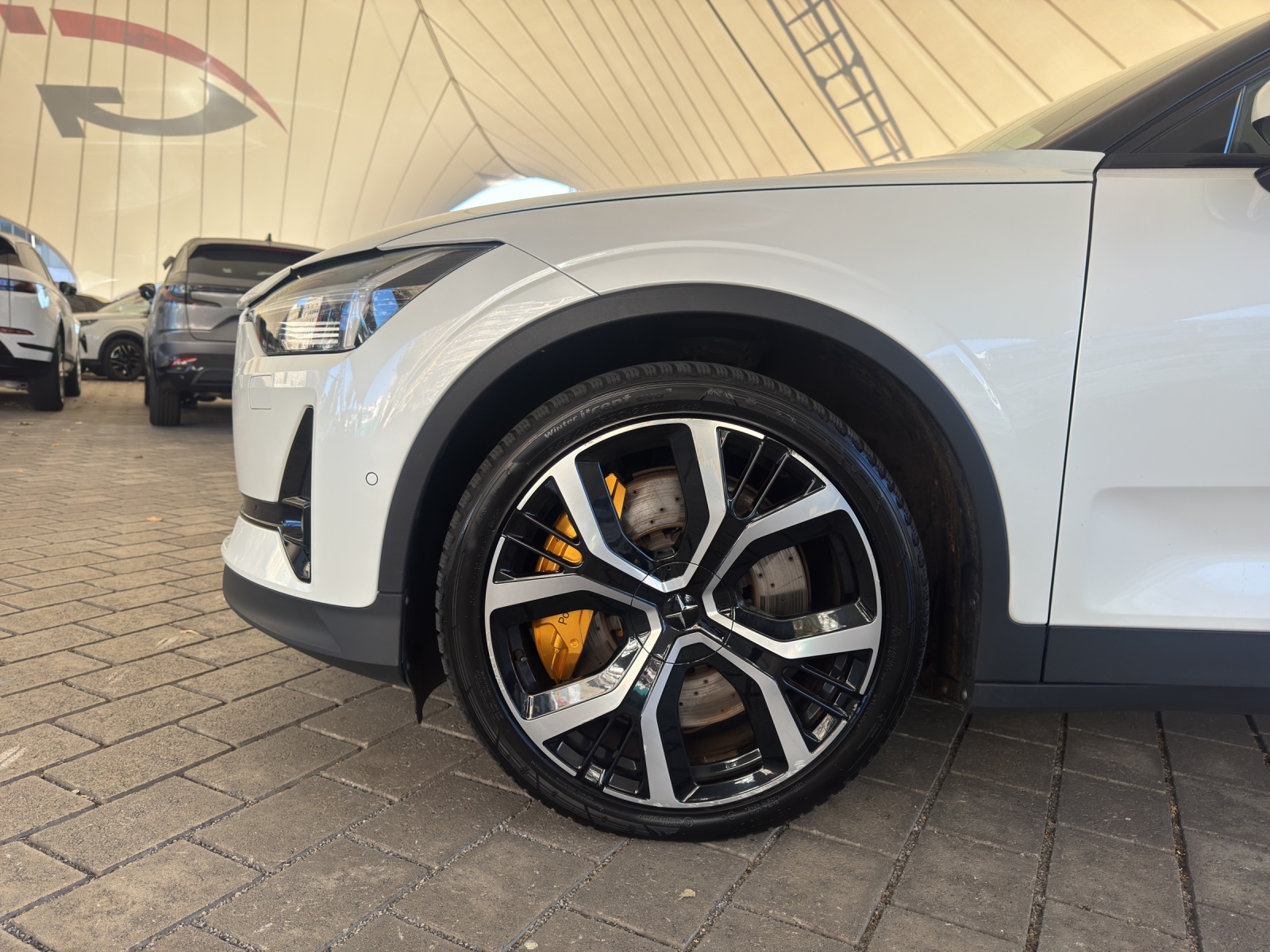 POLESTAR 2 Launch Edition Performance 408PS Elektro-image-7