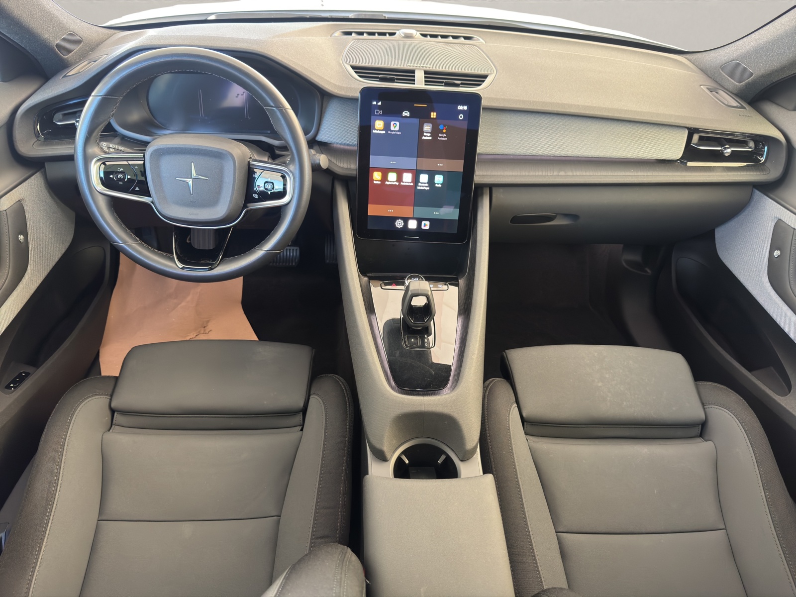 POLESTAR 2 Launch Edition Performance 408PS Elektro-image-8