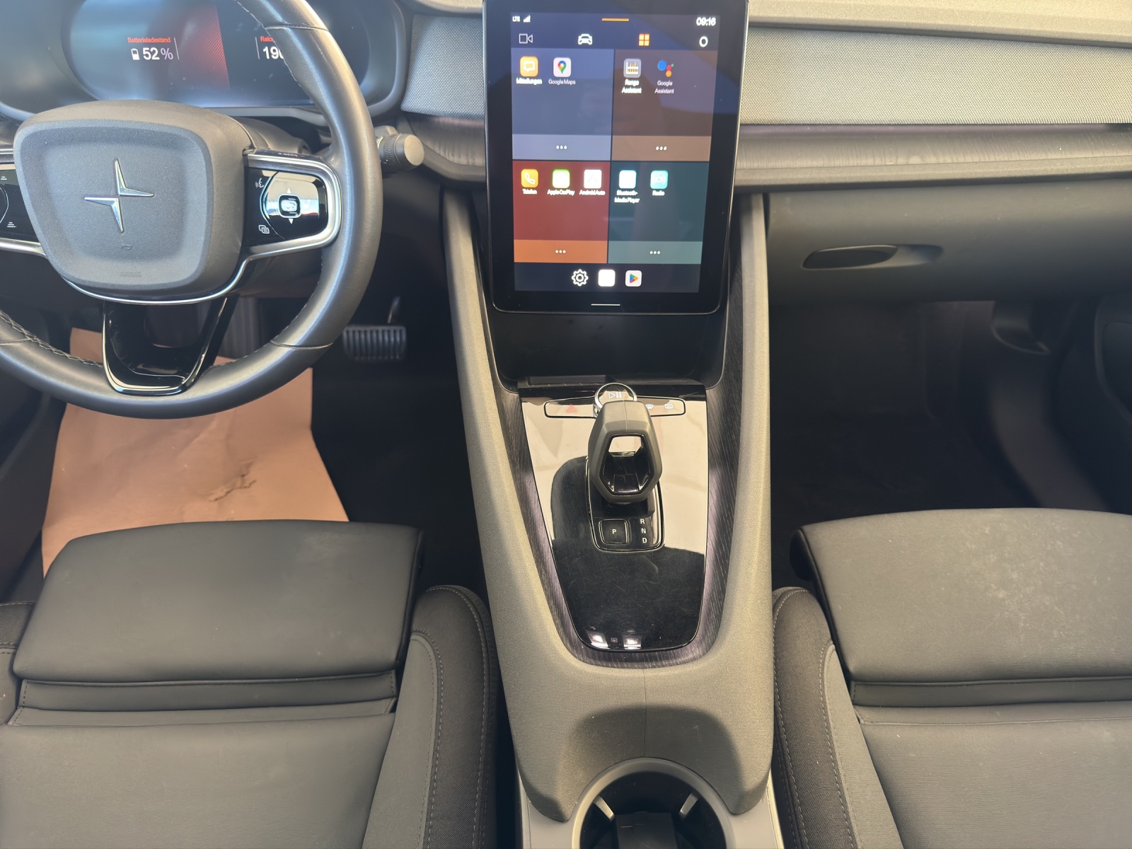 POLESTAR 2 Launch Edition Performance 408PS Elektro-image-13