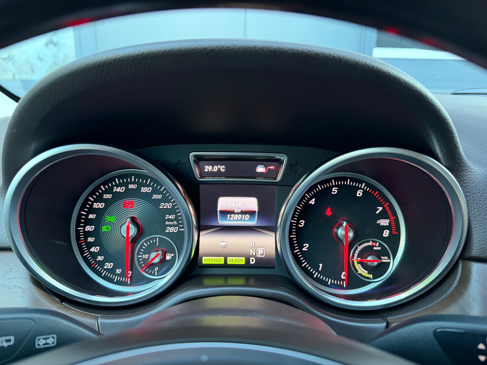MERCEDES-BENZ GLE 500 e Amg-Line 4Matic 7G-Tronic-image-13
