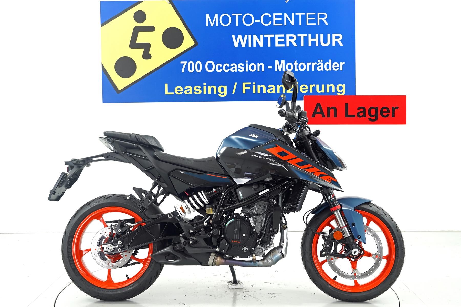KTM 125 Duke ABS-image-0