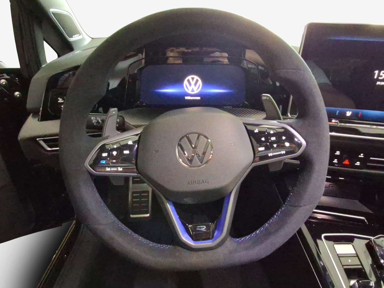 VW Golf 2.0 TSI R DSG 4 Motion-showroom-element-3