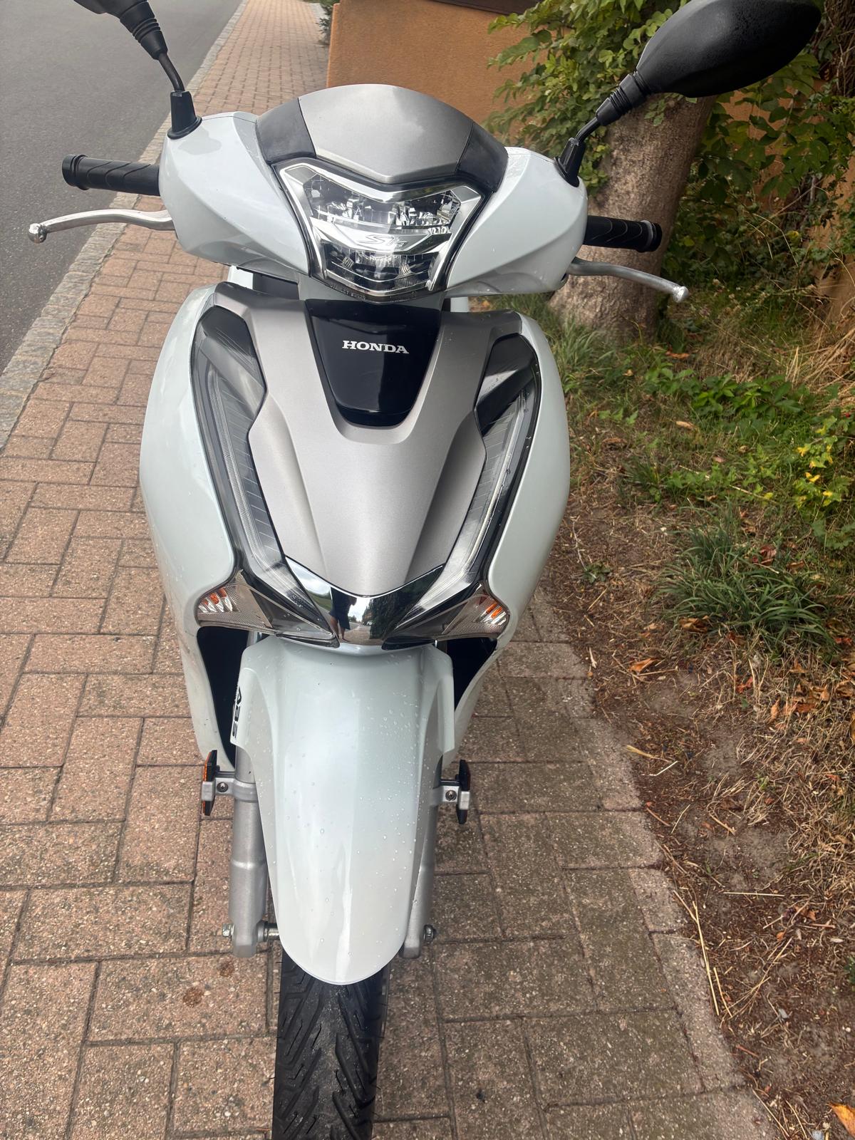 HONDA SH i Mode-image-4