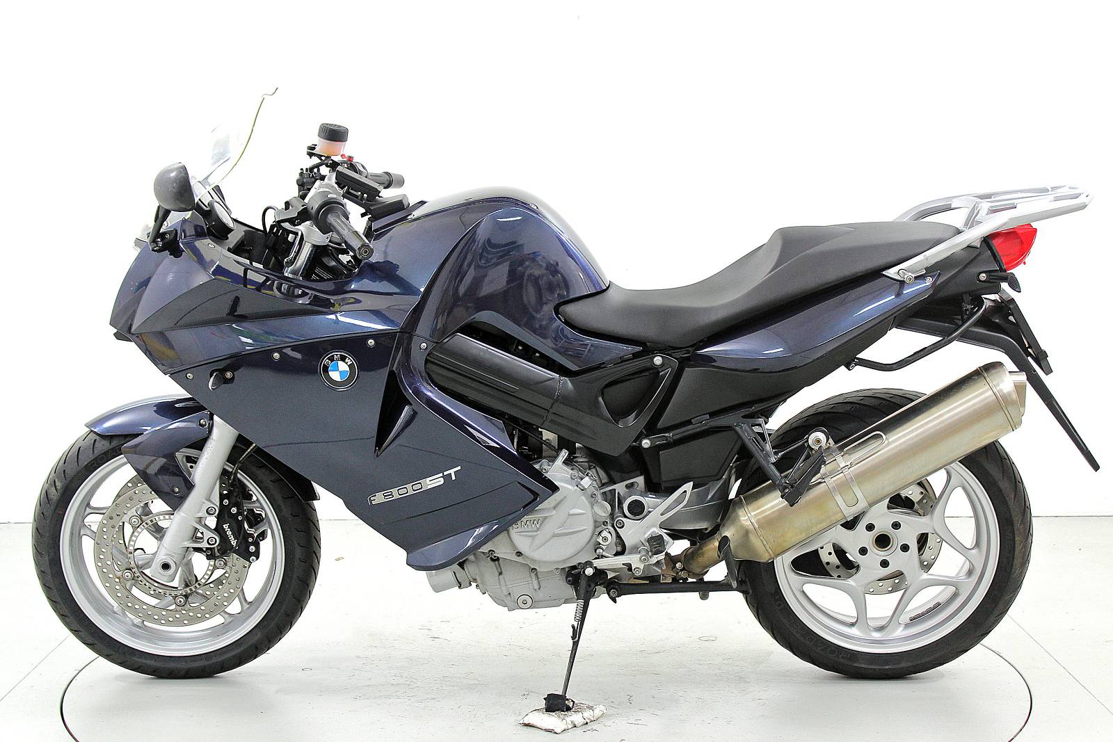 BMW F 800 ST-image-4