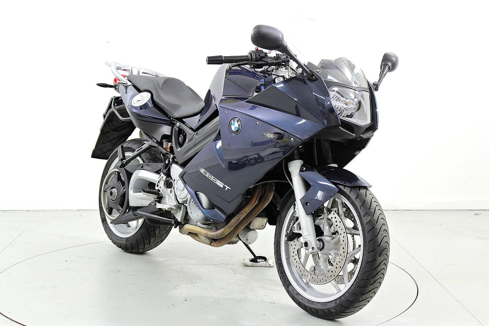 BMW F 800 ST-image-1