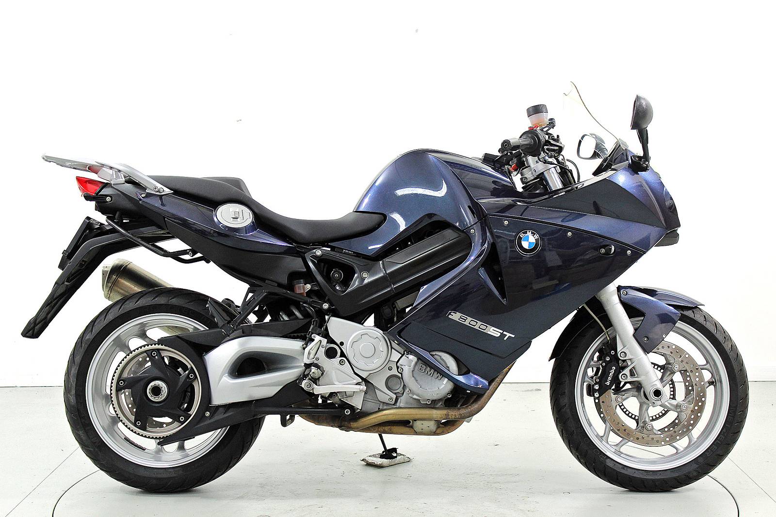 BMW F 800 ST-image-3