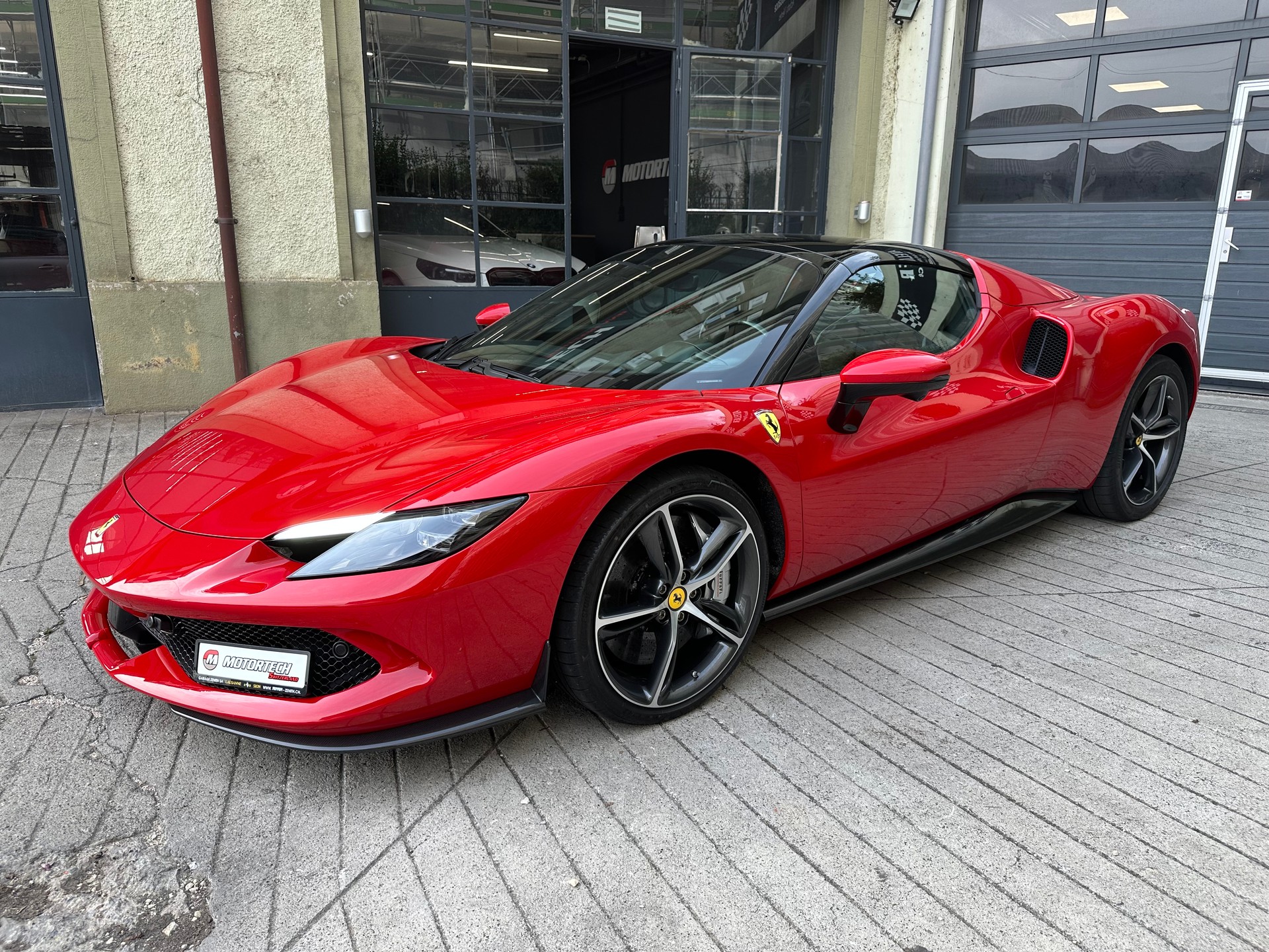 FERRARI 296 GTS