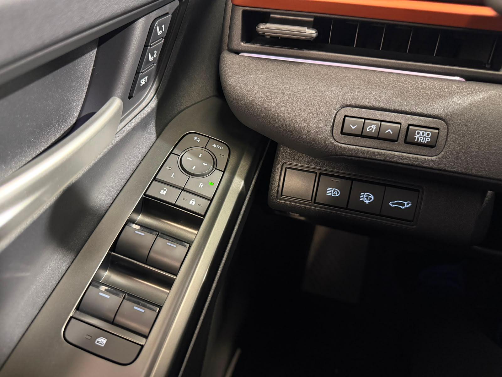 SUBARU Uncharted eV Classic AWD-image-10