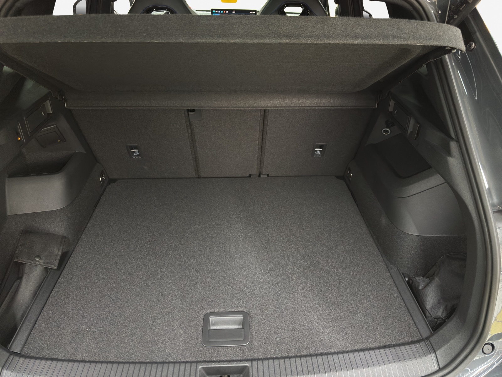 VW Tiguan 1.5 TSI evo2 mHEV R-Line DSG-image-12