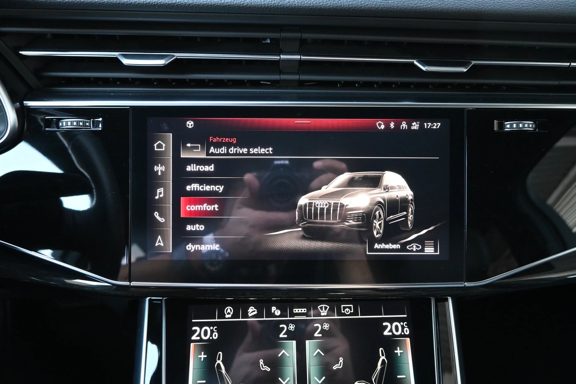 AUDI Q7 3.0 V6 55 TFSI S Line quattro tiptronic 7-Plätzer + AHK 3500kg-image-21