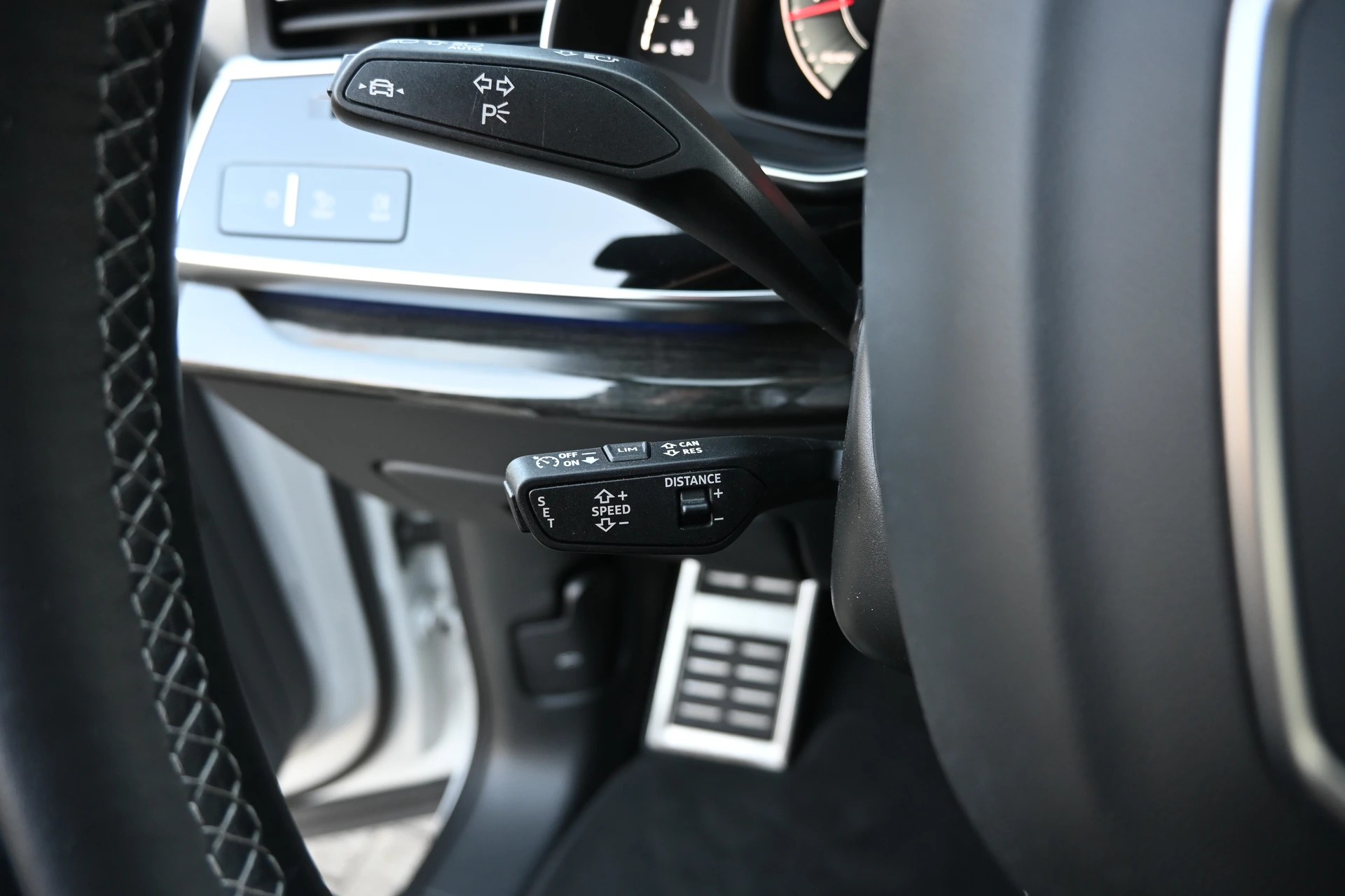 AUDI Q7 3.0 V6 55 TFSI S Line quattro tiptronic 7-Plätzer + AHK 3500kg-image-18