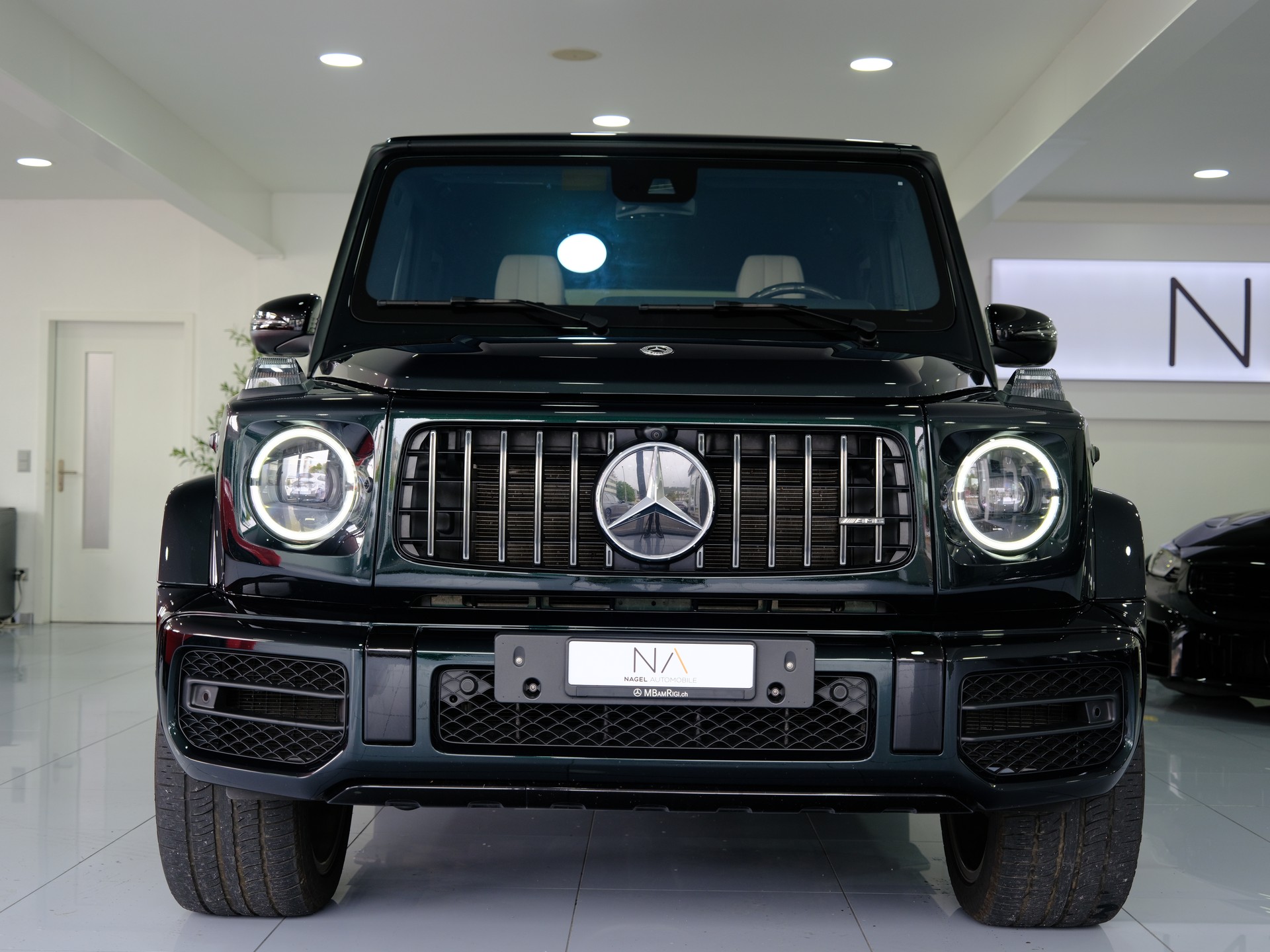 MERCEDES-BENZ G 63 AMG Speedshift Plus G-Tronic *Emerald Green* *360° Kamera*-showroom-element-2