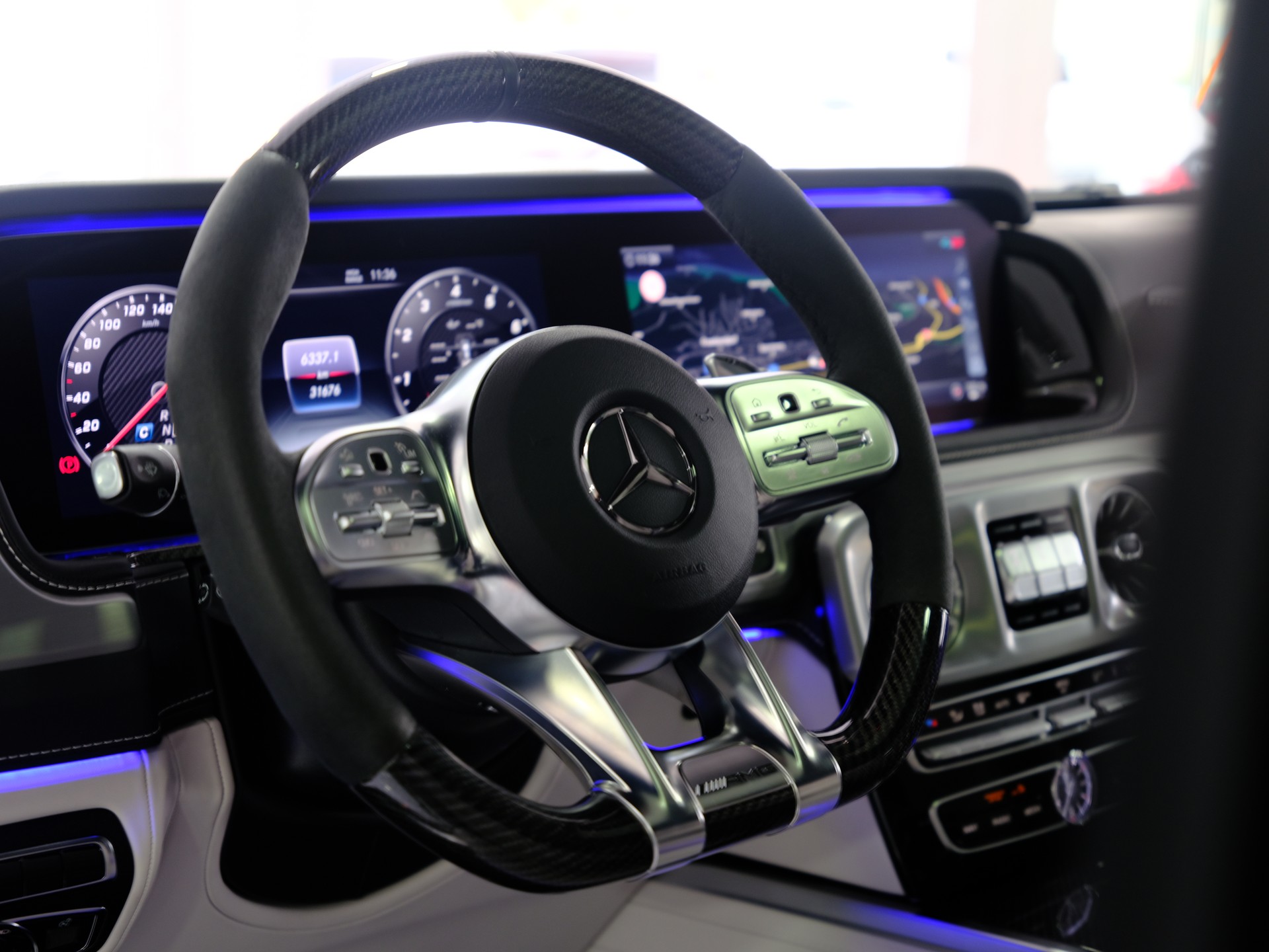 MERCEDES-BENZ G 63 AMG Speedshift Plus G-Tronic *Emerald Green* *360° Kamera*-image-16
