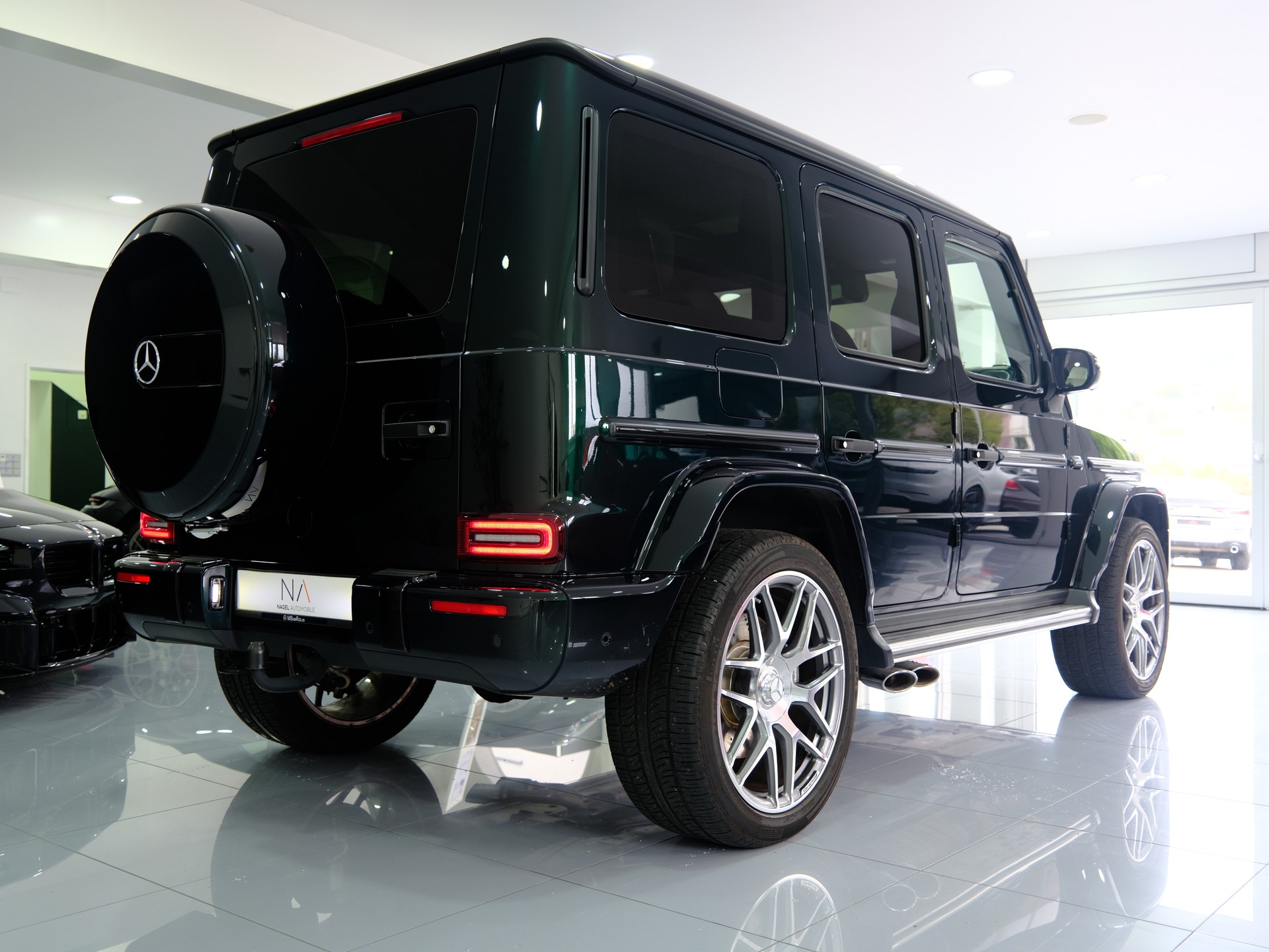 MERCEDES-BENZ G 63 AMG Speedshift Plus G-Tronic *Emerald Green* *360° Kamera*-image-6