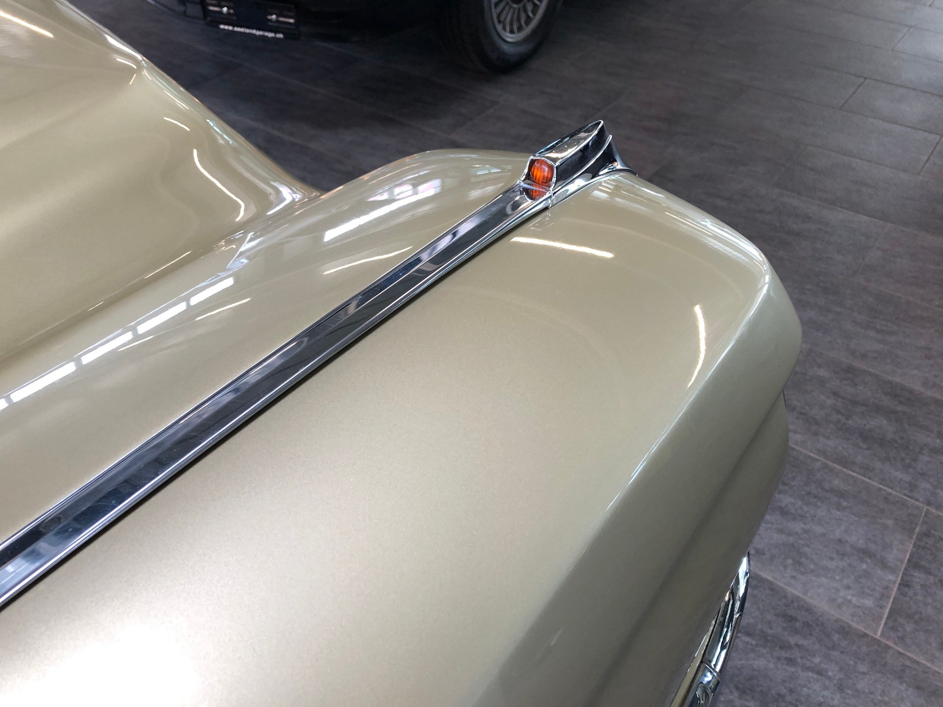 CADILLAC DEVILLE COUPE 6.4-V8-showroom-element-2