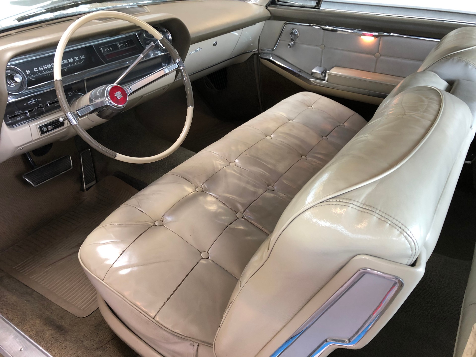 CADILLAC DEVILLE COUPE 6.4-V8-image-25