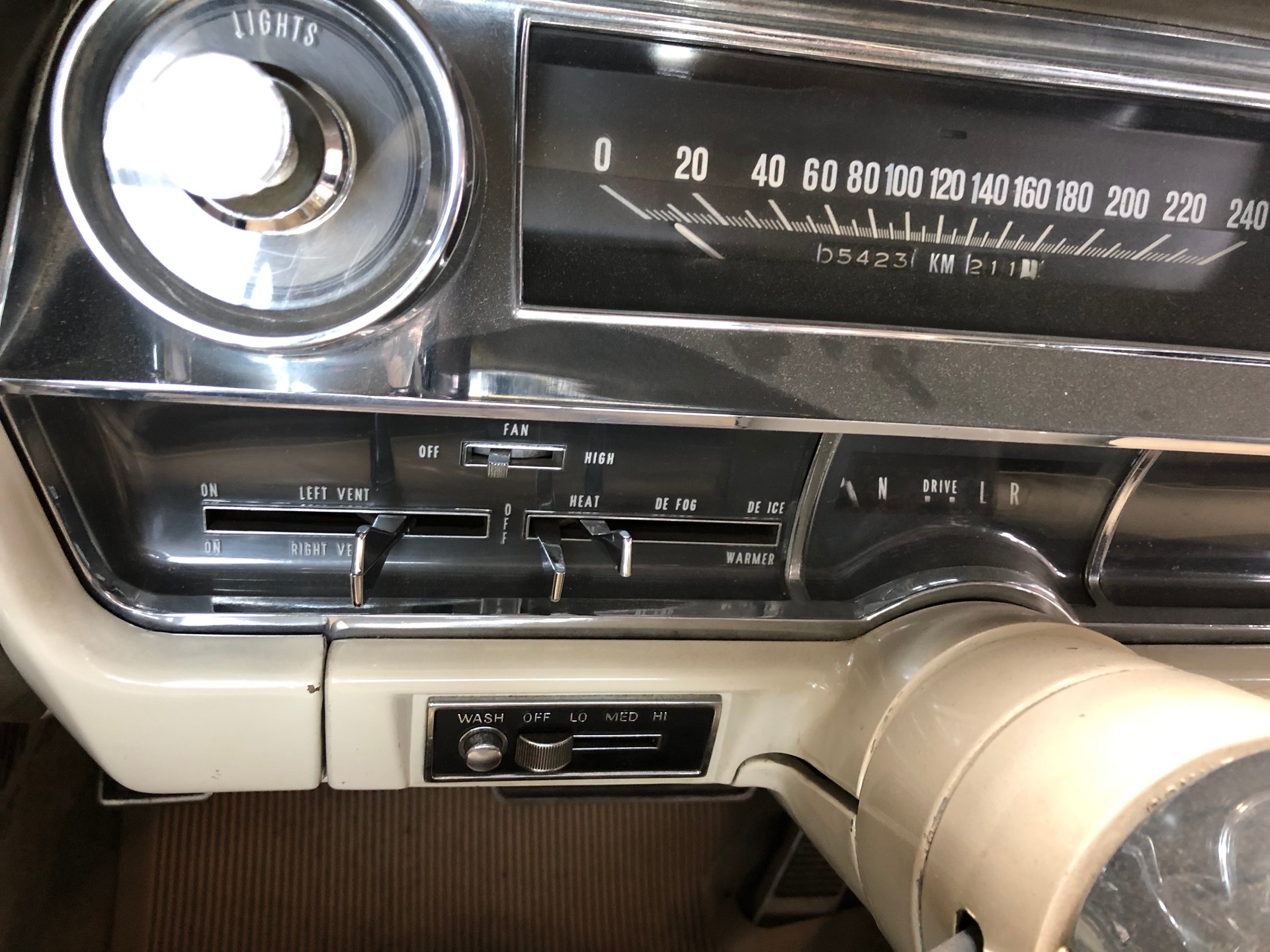 CADILLAC DEVILLE COUPE 6.4-V8-image-19