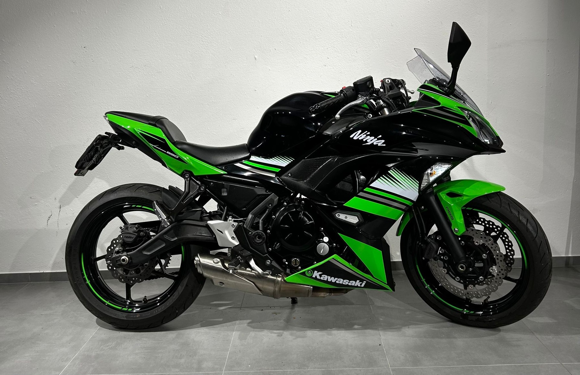 KAWASAKI Ninja 650 KRT Performance-image-0