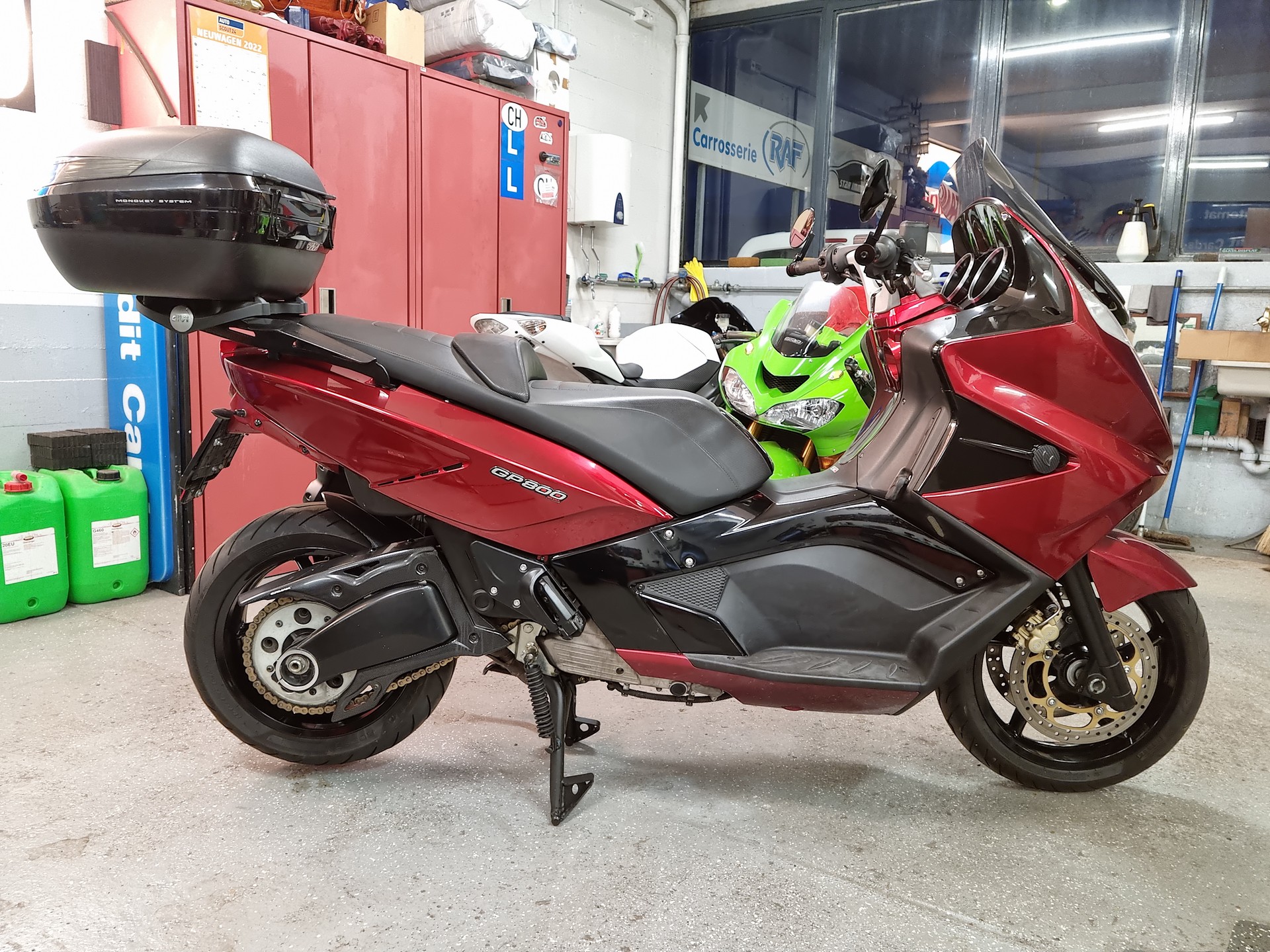 GILERA GP800-image-4