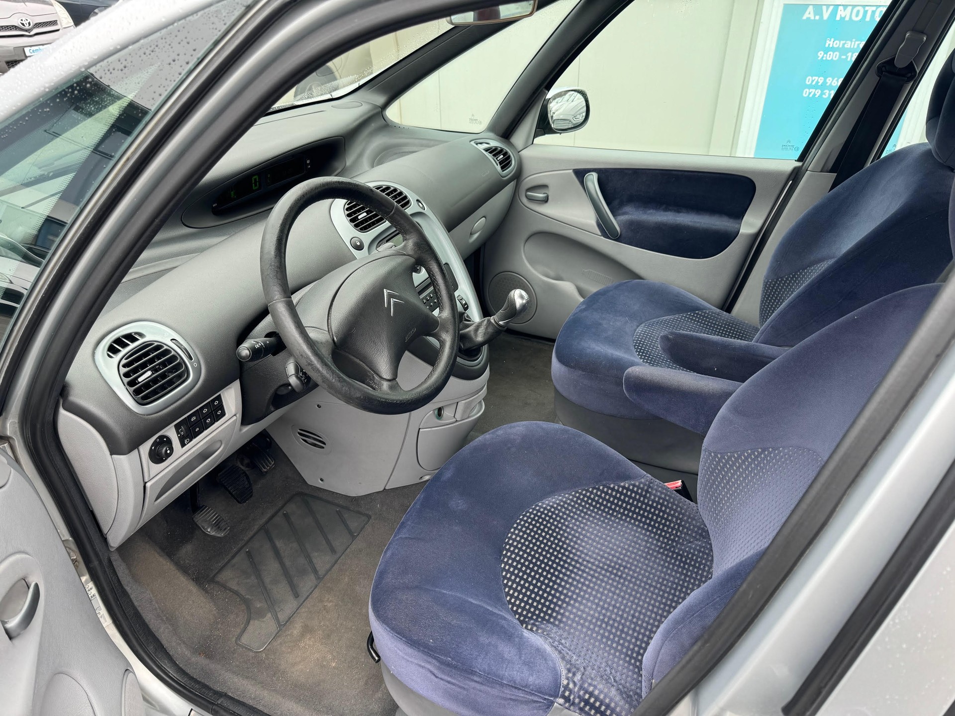 CITROEN Xsara Picasso 1.8i 16V Exclusive-image-7