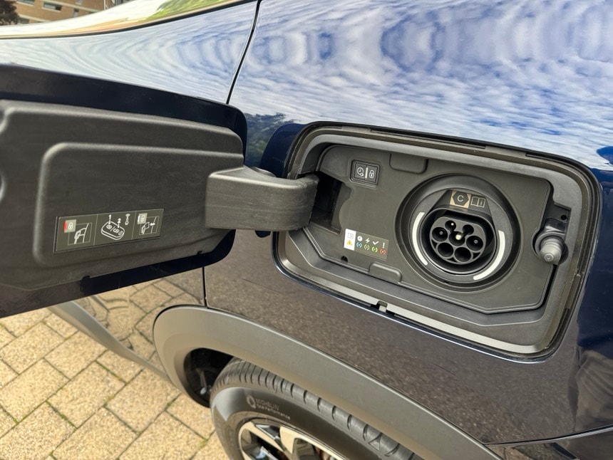 CITROEN C5 Aircross 1.6 Plug-in Hybrid-image-11