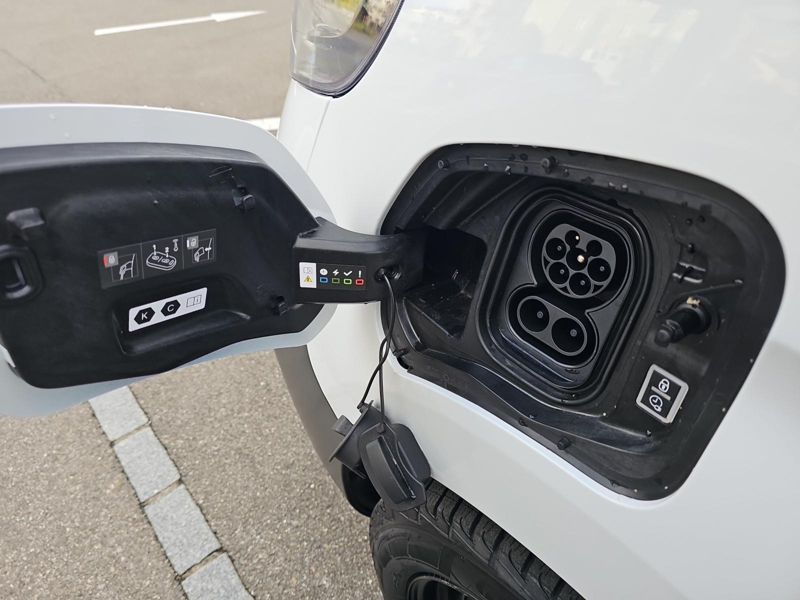 OPEL Vivaro-e Brückenaufbau 3.5 t M 50kWh-image-23