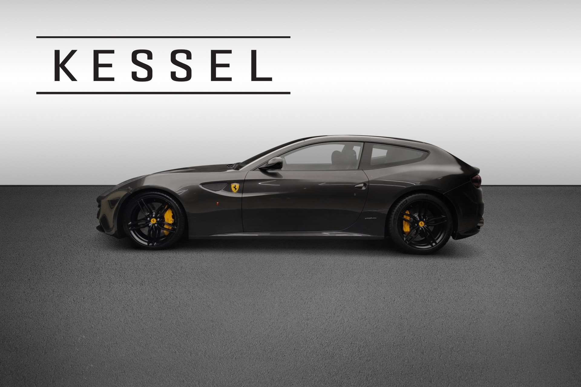 FERRARI FF-showroom-element-3