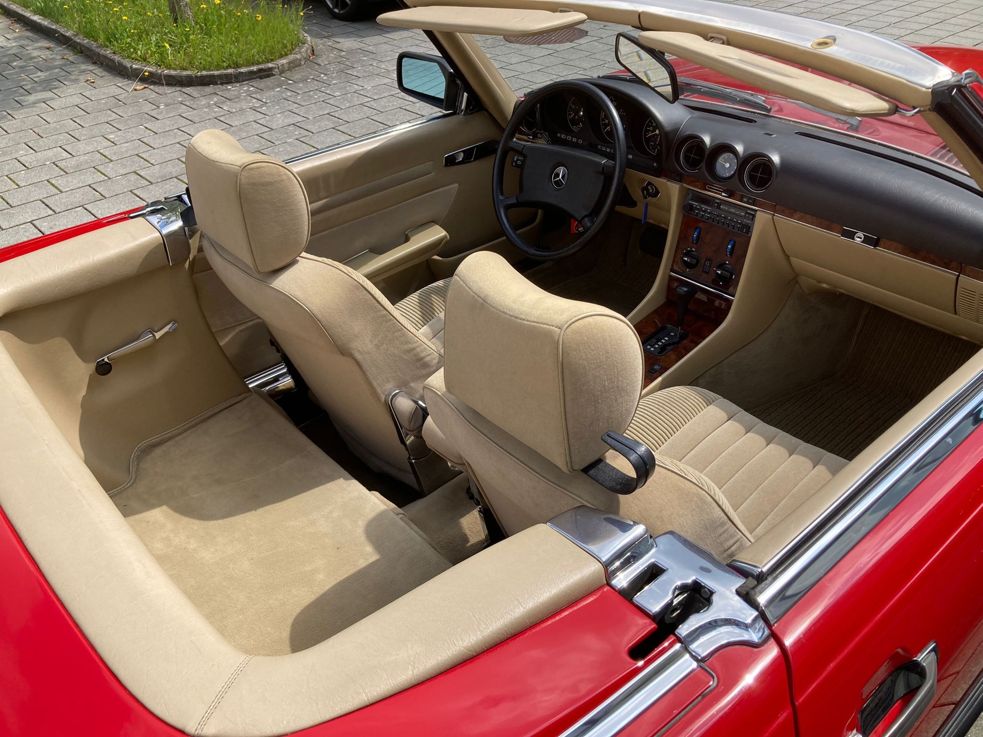 MERCEDES-BENZ 300 SL Automatic-image-13