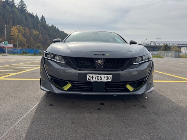 PEUGEOT 508 SW Hybrid4 360 e Sport Engineered-image-3