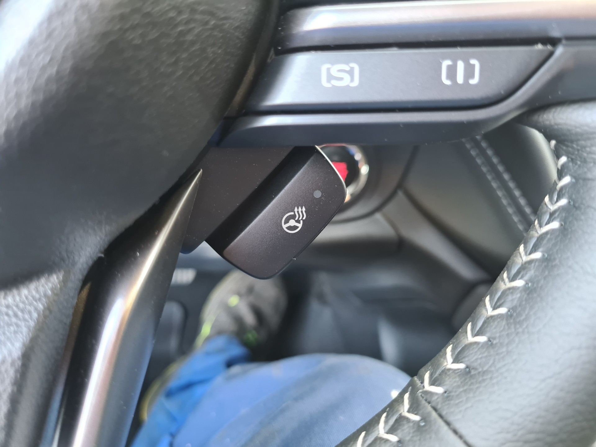 SUBARU Outback 2.5i Advantage AWD Lineartronic-image-19