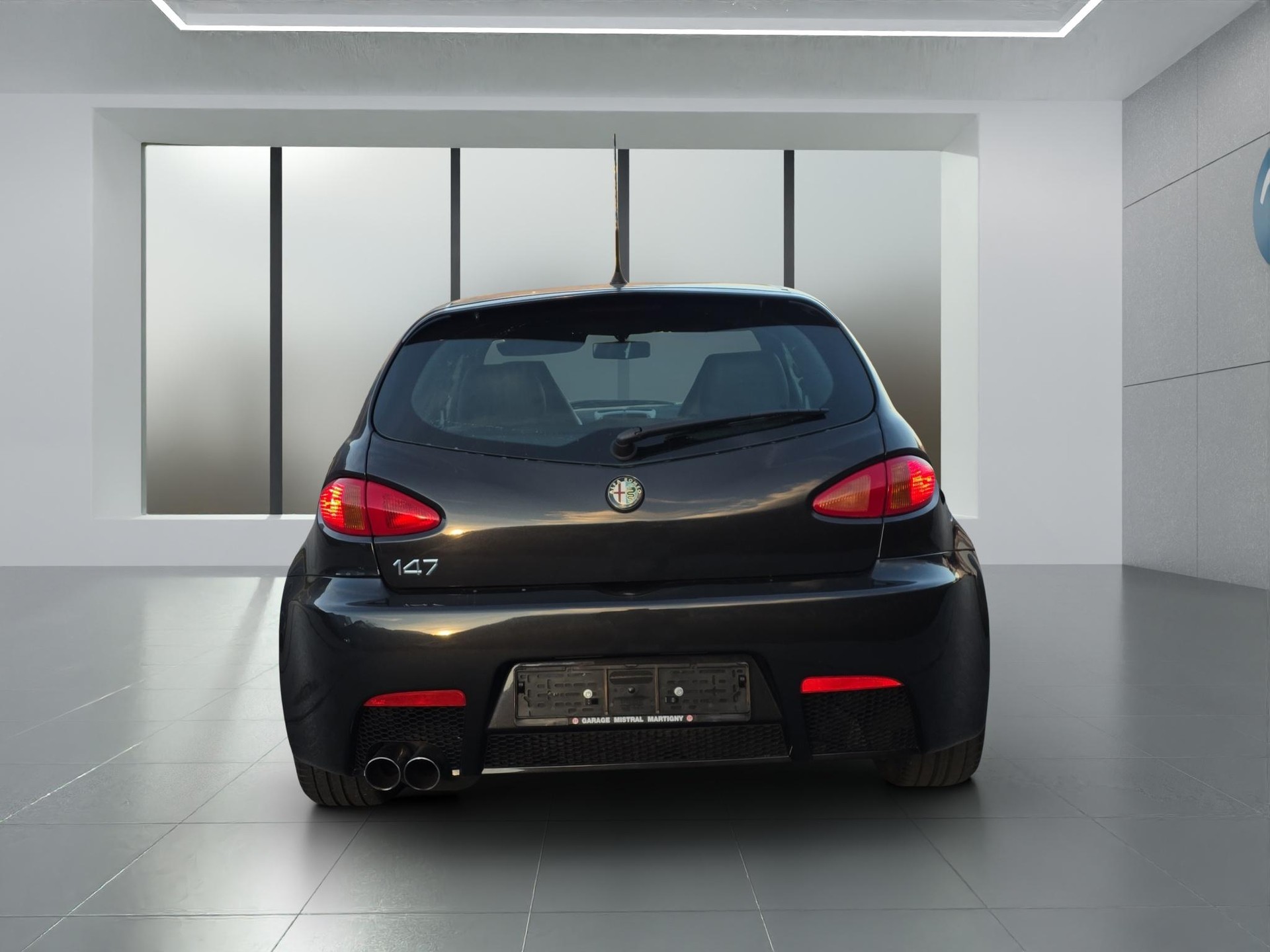 ALFA ROMEO 147 3.2 GTA-showroom-element-3