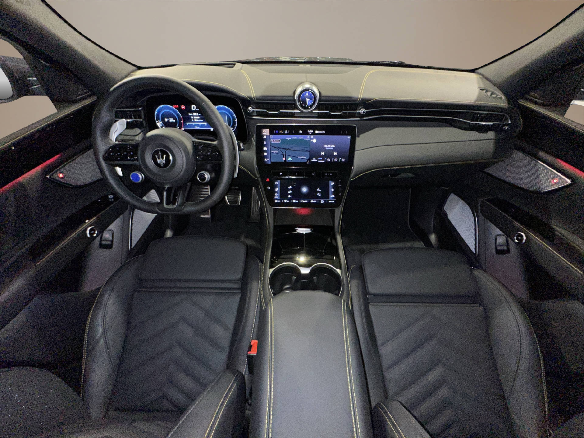 MASERATI Grecale 2.0 Hybrid Modena-image-12