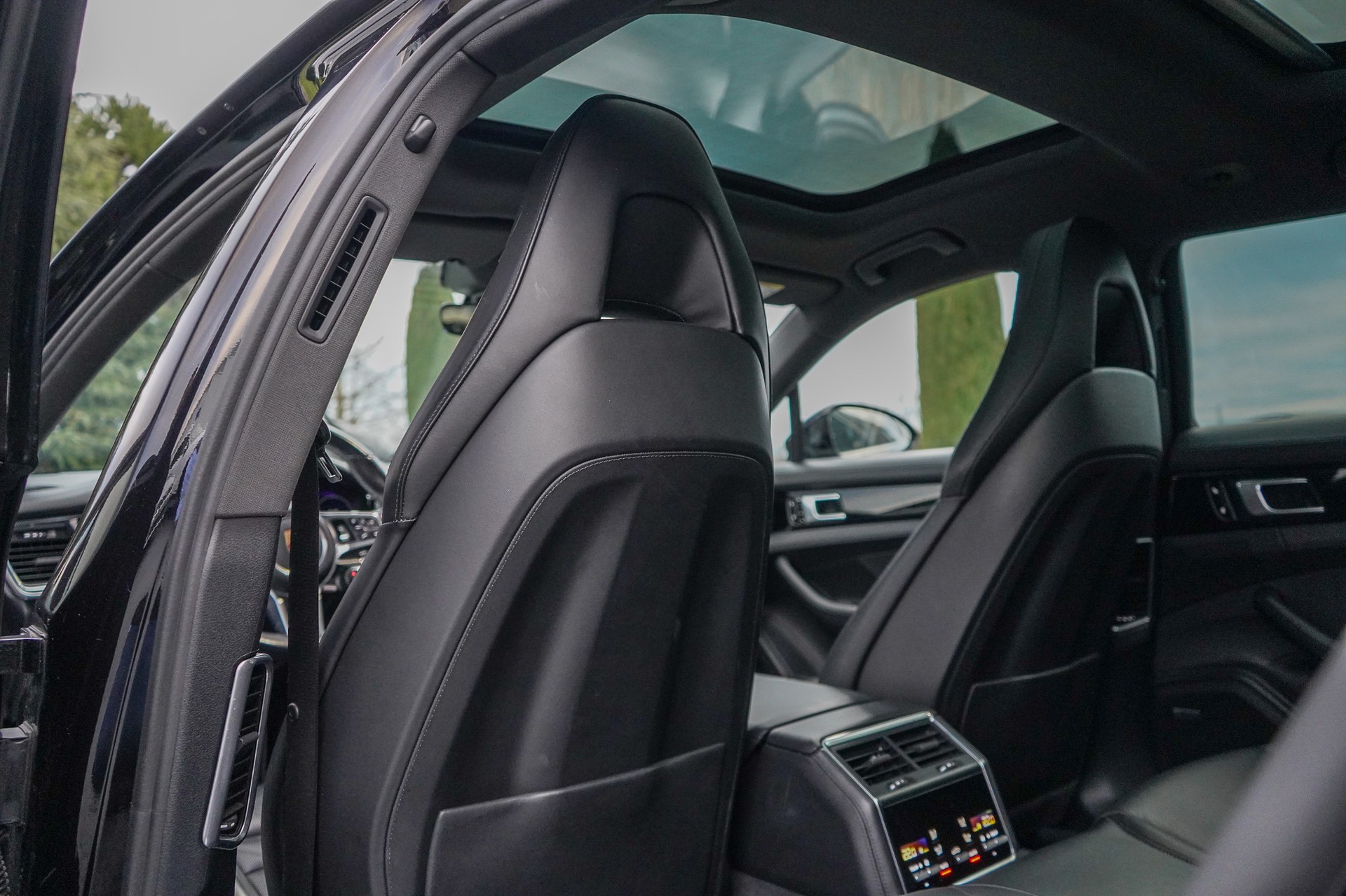 PORSCHE Panamera 4S Sport Turismo PDK-image-11