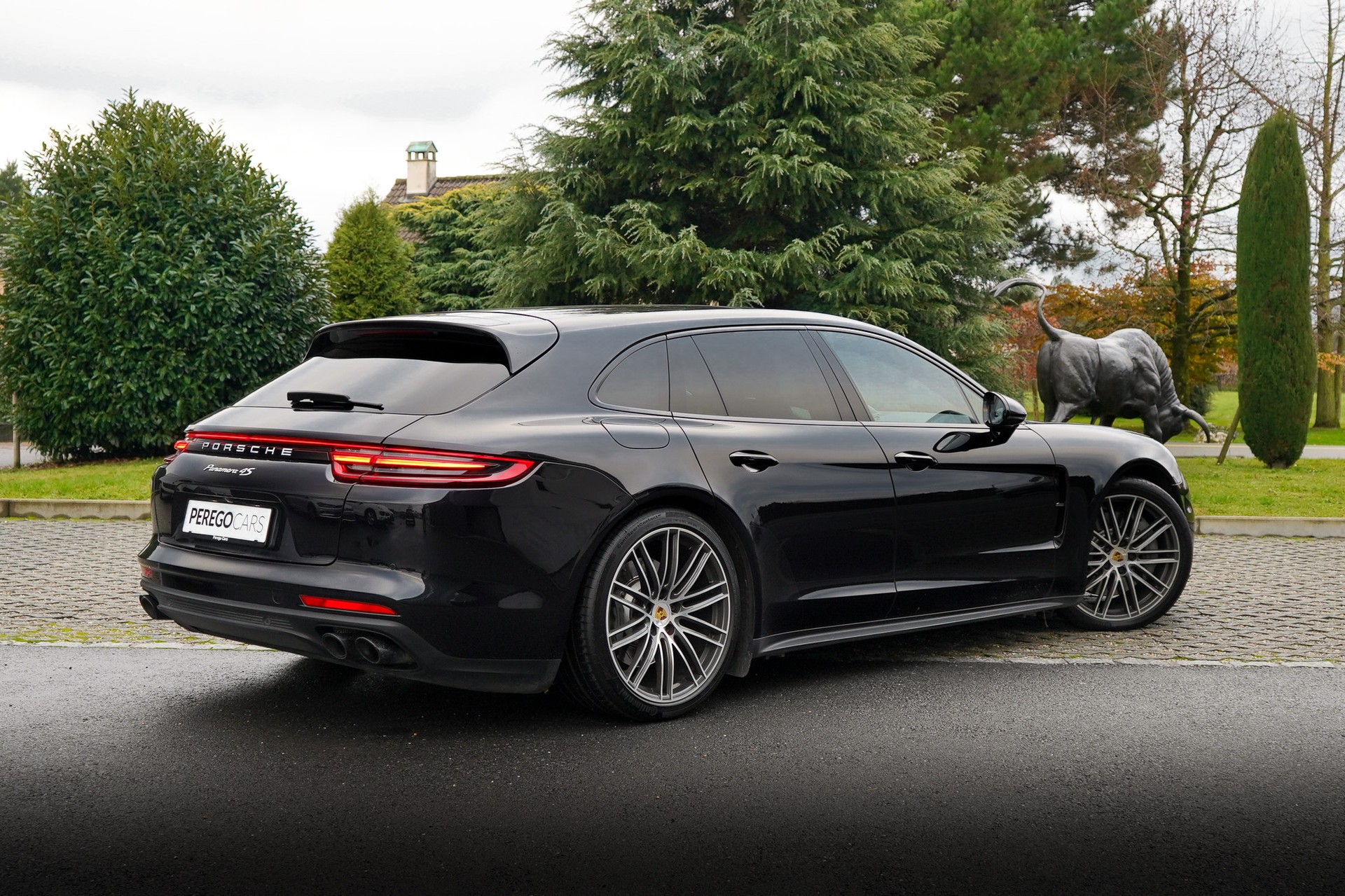 PORSCHE Panamera 4S Sport Turismo PDK-image-4