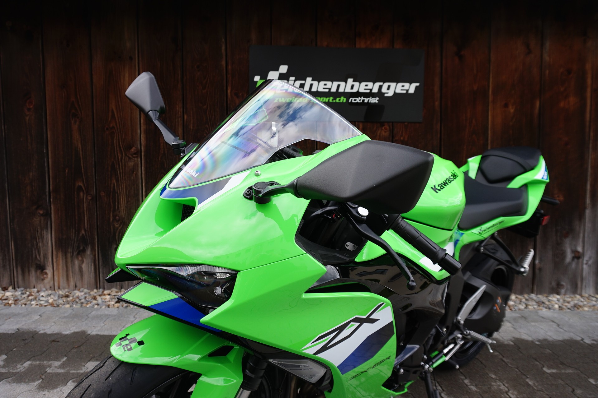 KAWASAKI Ninja ZX-6R ABS KRT Edition MY26-image-4