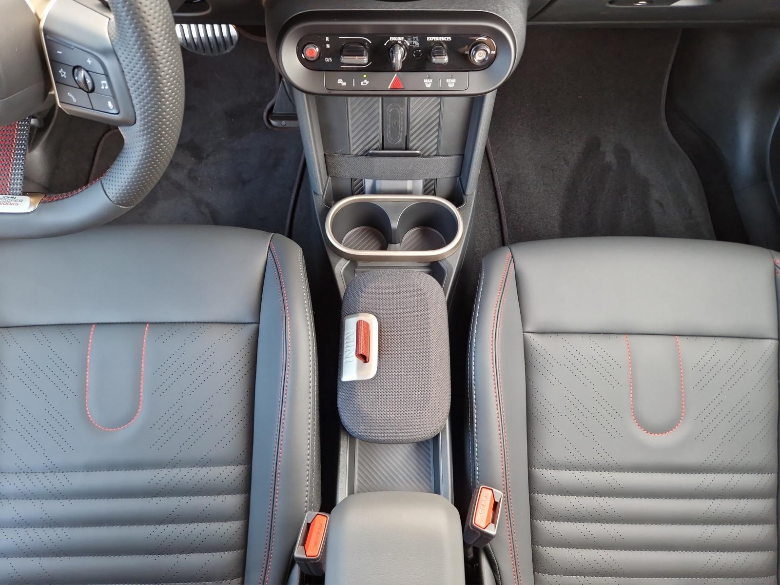 MINI Cabrio John Cooper Works F67-image-7