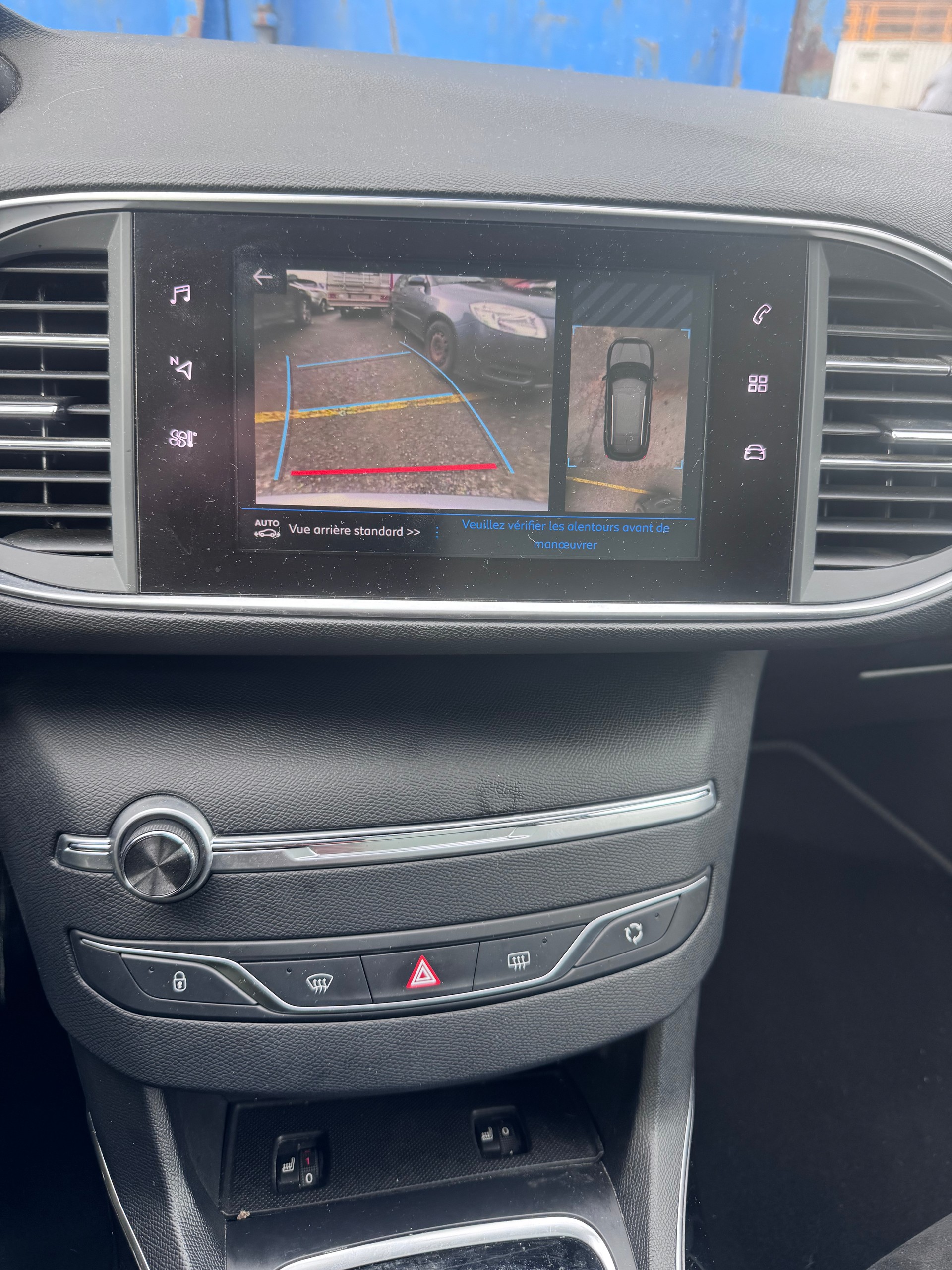 PEUGEOT 308 SW 1.2 Pure Tech Allure EAT8-image-2